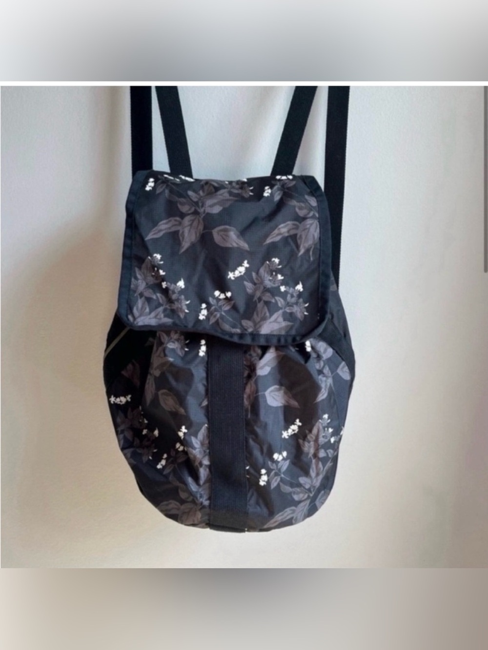 LeSportSac Backpack Grey & Black Floral